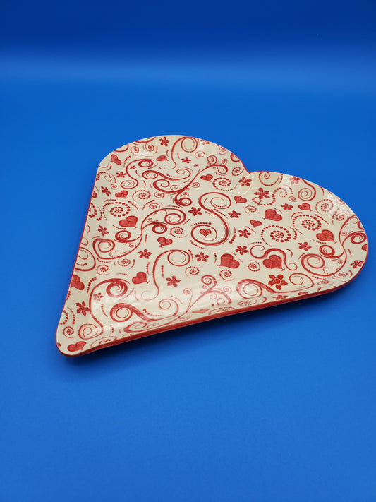 Large Swirl Heart Plate (red bottom)